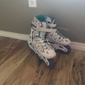 Kid roller blades